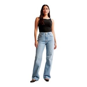 Abercrombie & Fitch The 90’s Relaxed Jean High Rise Curve Love